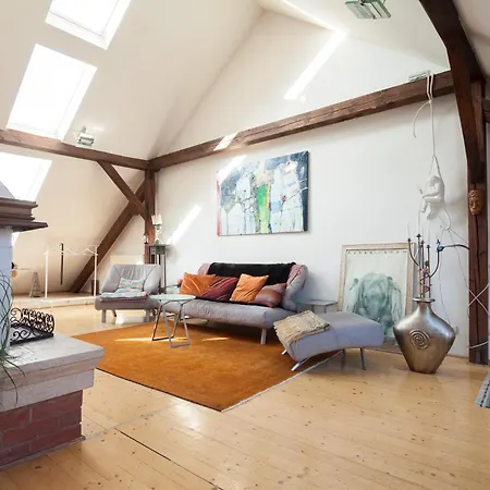 Romantisches Dach-loft Im Zentrum Mit Terasse I 100qm I Self Checkin 公寓 格拉茨