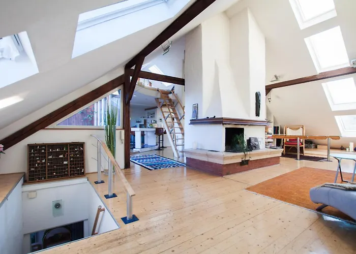 Romantisches Dach-Loft Im Zentrum Mit Terasse I 100Qm I Self Checkin Апартаменты *