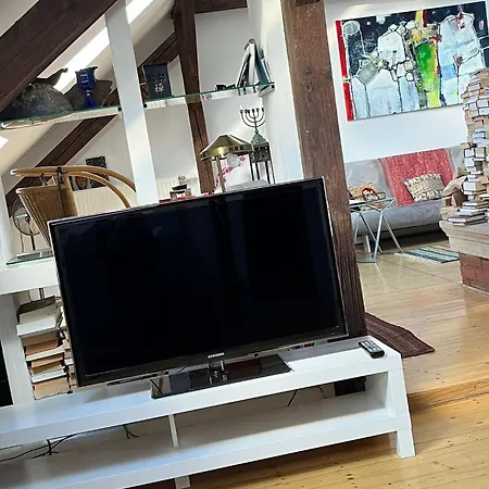 Urban Attic Loft I Self Checkin Daire