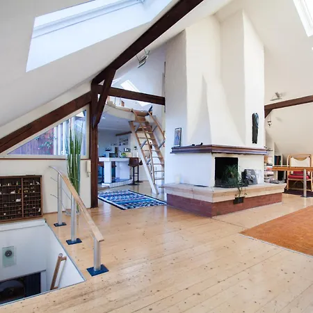 Urban Attic Loft I Self Checkin Apartamento *