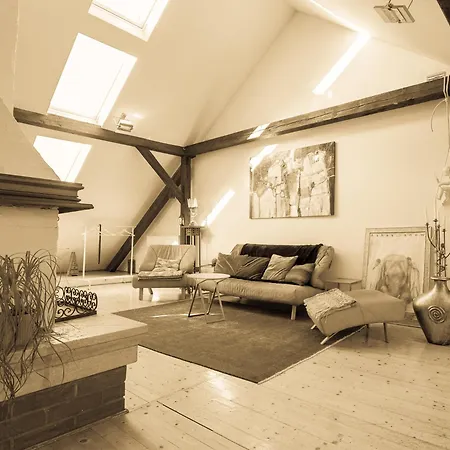 Urban Attic Loft I Self Checkin Apartamento