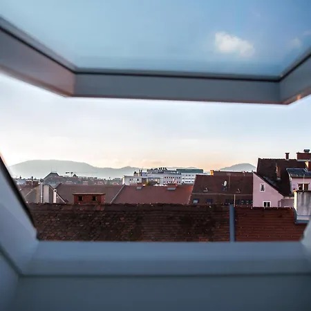 Romantisches Dach-Loft Im Zentrum Mit Terasse I 100Qm I Self Checkin * Грац