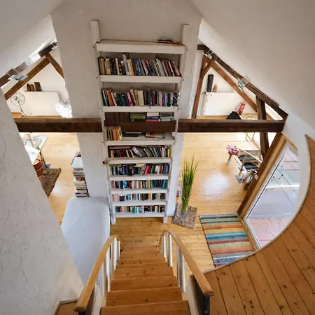 Romantisches Dach-loft Im Zentrum Mit Terasse I 100qm I Self Checkin *