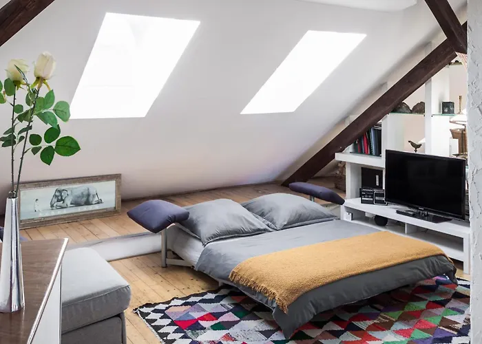 Romantisches Dach-loft Im Zentrum Mit Terasse I 100qm I Self Checkin Graz